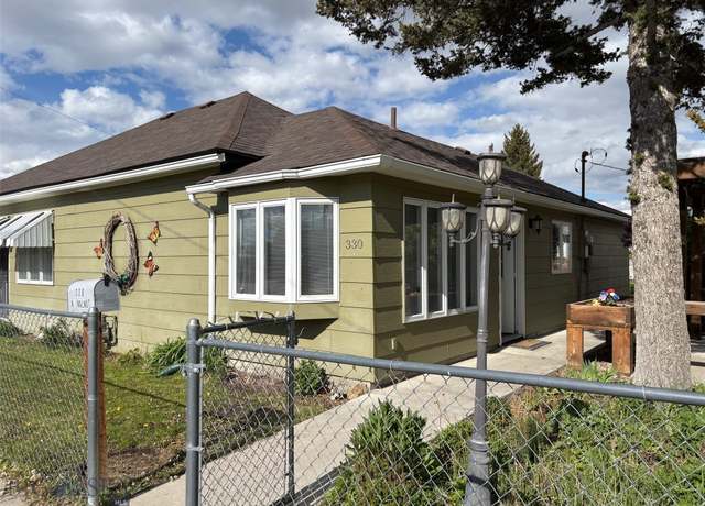 Property at 330 N Walnut St, Dillon, MT 59725, 4 beds, 1.5 baths