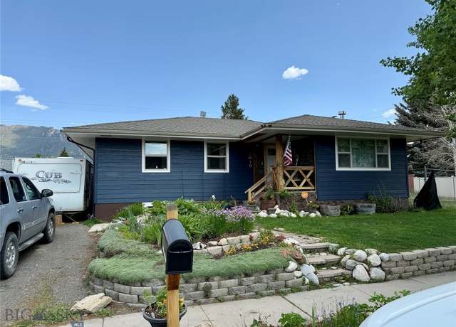 Property at 2030 Adams Ave, Butte, MT 59701, 6 beds, 2 baths