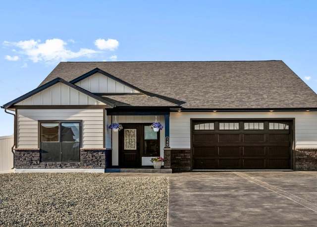 Property at 140 Skihi St, Dillon, MT 59725, 4 beds, 3.5 baths