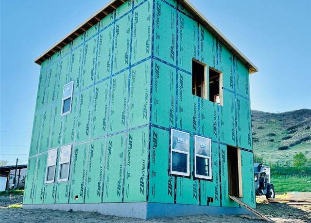 Property at TBD N L St, Livingston, MT 59047, 3 beds, 2.5 baths