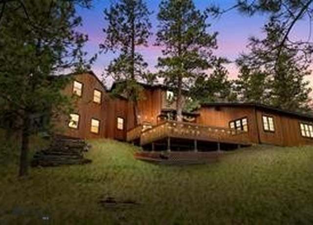 Property at 555 Diehl Dr, Helena, MT 59601, 4 beds, 3.5 baths