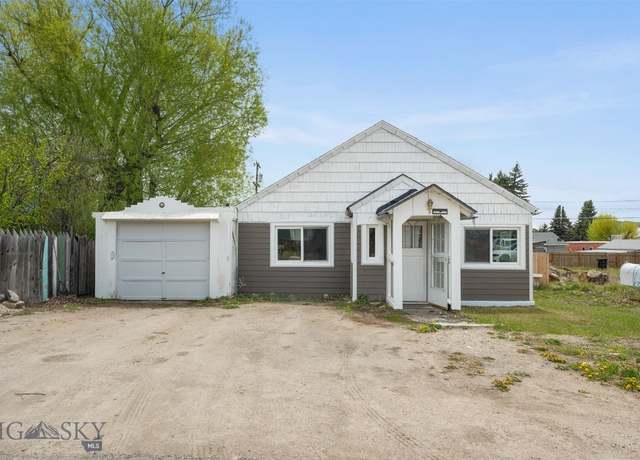 Property at 2422 Pine St, Butte, MT 59701, 3 beds, 1 bath
