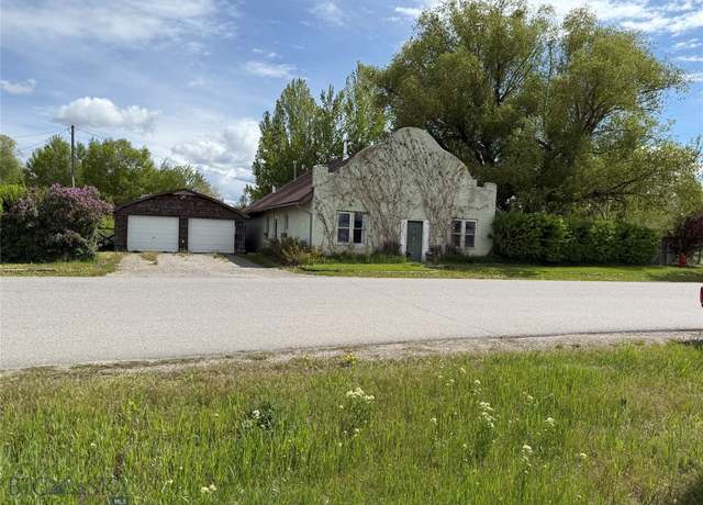 Property at 509 E Railroad Ave N, Manhattan, MT 59741, 3 beds, 2 baths