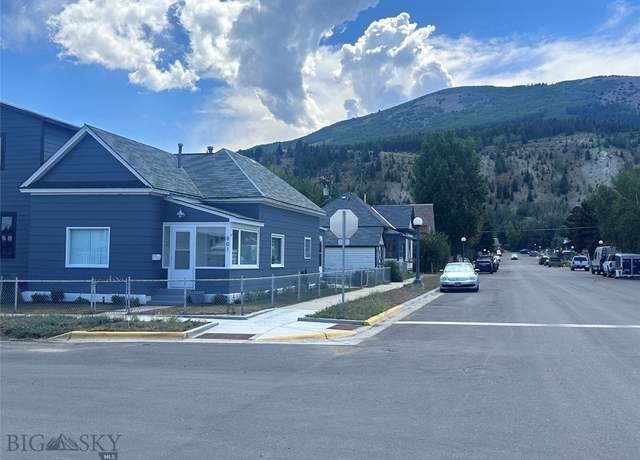 Property at 801 E 5th St, Anaconda, MT 59711, 2 beds, 1 bath