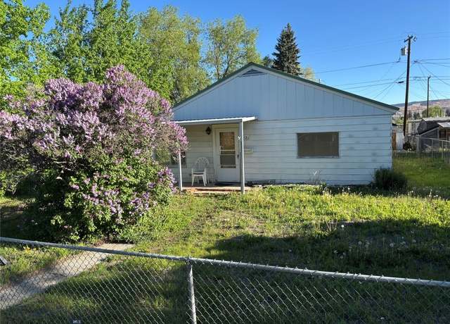 Property at 1121 Hobson Ave, Butte, MT 59701, 3 beds, 1 bath