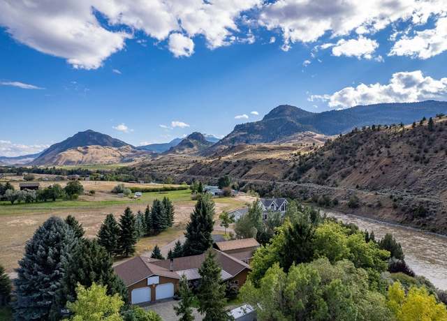 Property at 1077 US Highway 89 S, Gardiner, MT 59030, 3 beds, 3 baths