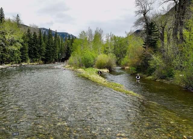 Property at 23 and 24 Moose Haven Loop, Mcleod, MT 59052, 4 beds, 2.5 baths