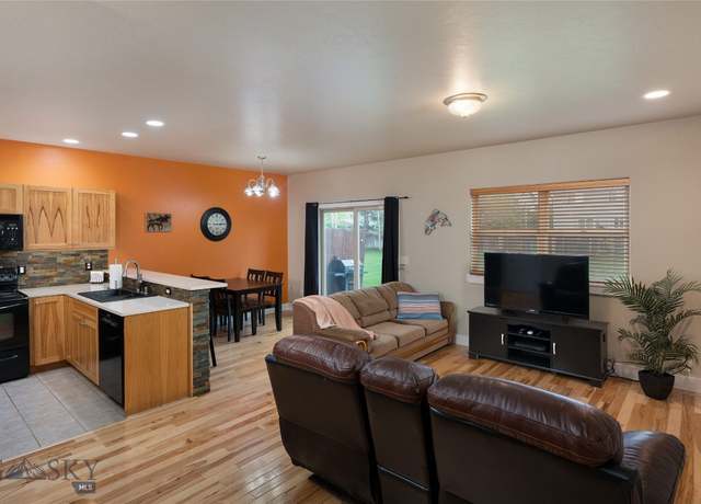 Property at 128 Droulliard Ave, Bozeman, MT 59718, 3 beds, 2.5 baths