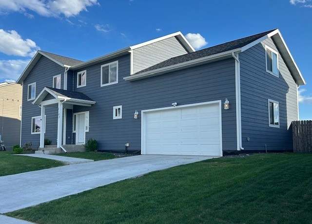 Property at 1103 Idaho St, Belgrade, MT 59714, 5 beds, 3.5 baths