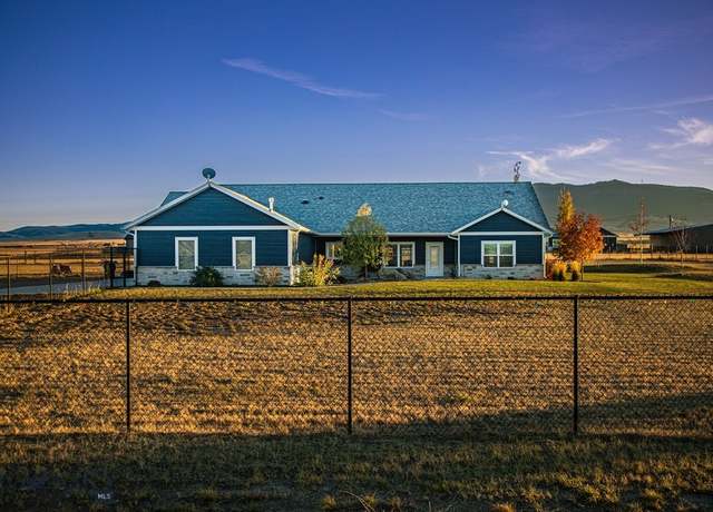 Property at 5865 Kamp Rd, East Helena, MT 59635, 3 beds, 2.5 baths