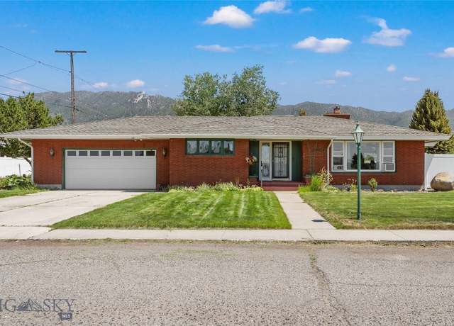 Property at 2212 Gladstone Ave, Butte, MT 59701, 3 beds, 2 baths