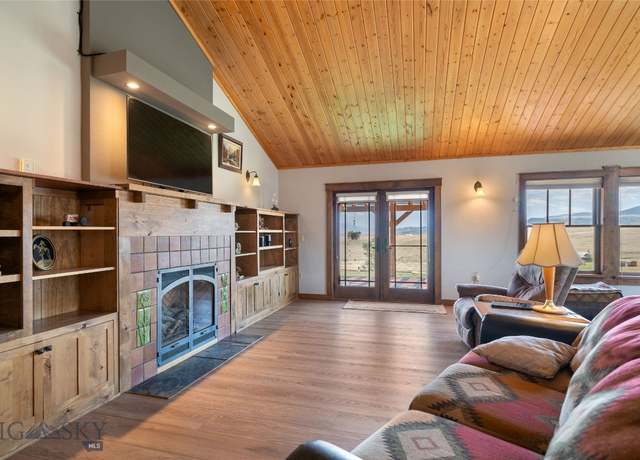 Property at 35 Halo Loop Trl, Ennis, MT 59729, 3 beds, 2 baths