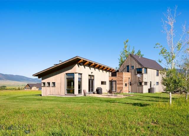 Property at 27 Royal Wulff Rd, Livingston, MT 59047, 3 beds, 2.5 baths