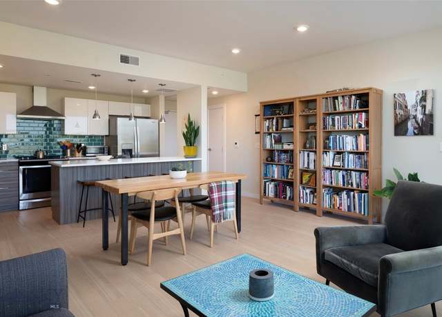 Property at 476 Enterprise Blvd #207, Bozeman, MT 59718, 2 beds, 2.5 baths