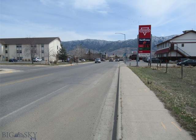 Property at 1830 Holmes Ave, Butte, MT 59701, 3 beds, 2 baths