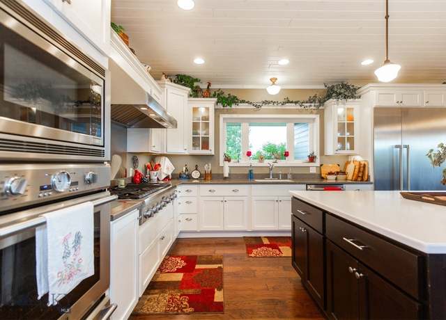 Property at 46 Rapelje Rd, Big Timber, MT 59011, 4 beds, 4 baths