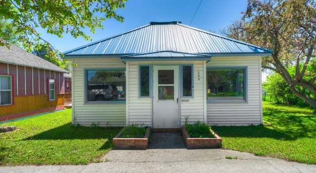 Photo of 109 N Broadway St, Manhattan, MT 59741