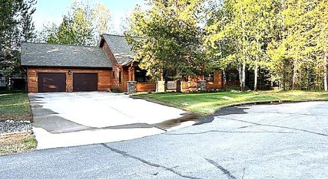 Photo of 328 Shoshone Avenue Ave, West Yellowstone, MT 59758