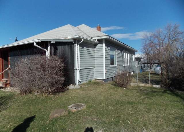 Property at 308 2nd St NE, Moore, MT 59464, 3 beds, 2 baths