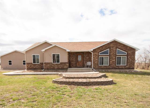 Property at 4160 9th St W, Havre, MT 59501, 5 beds, 2 baths