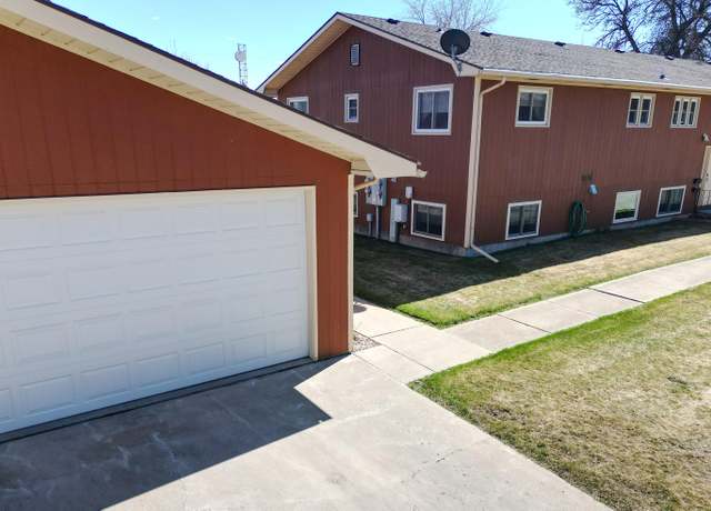 Property at 422 W Washington St #1, Lewistown, MT 59457, 2 beds, 1.5 baths
