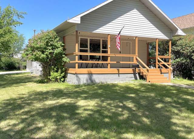 Property at 938 6th Ave, Havre, MT 59501, 2 beds, 1 bath