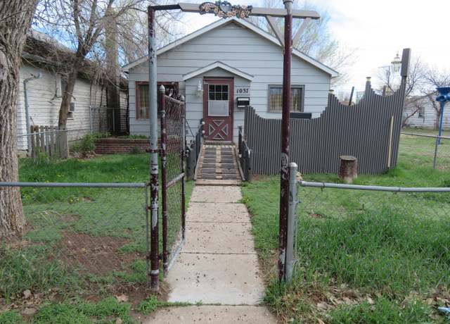 Property at 1037 2nd St, Havre, MT 59501, 2 beds, 1 bath
