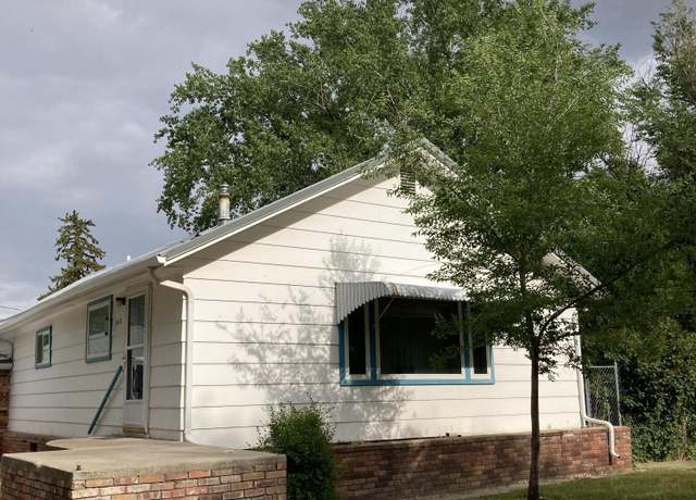 Property at 443 8th Ave Ave N, Havre, MT 59501, 2 beds, 1 bath