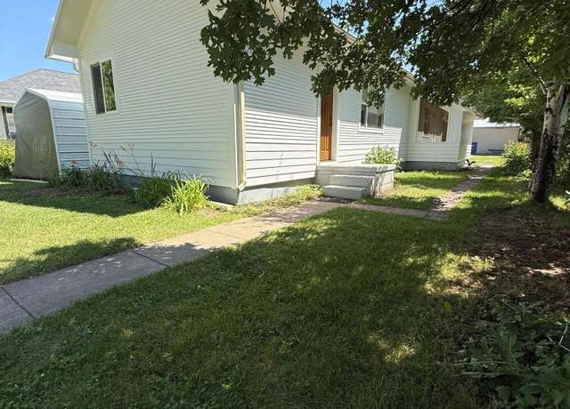 Property at 605 E Montana St, Lewistown, MT 59457, 1 bed, 1 bath