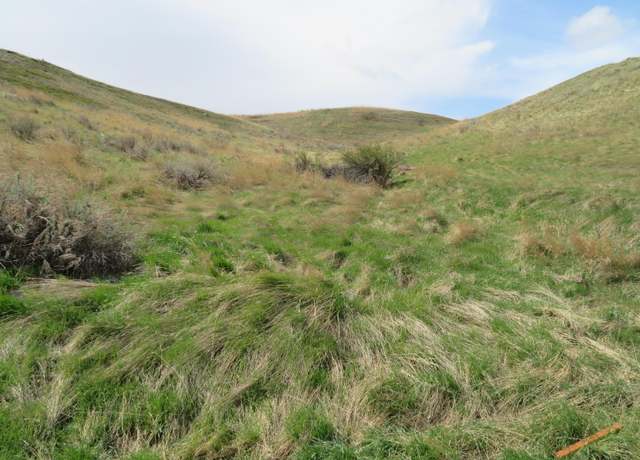 Property at 1st, Havre, MT 59501