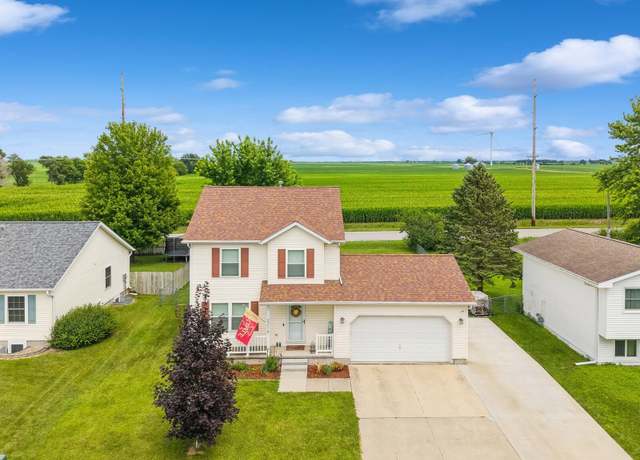 Property at 2219 10th Street Pl, Nevada, IA 50201, 3 beds, 2.5 baths