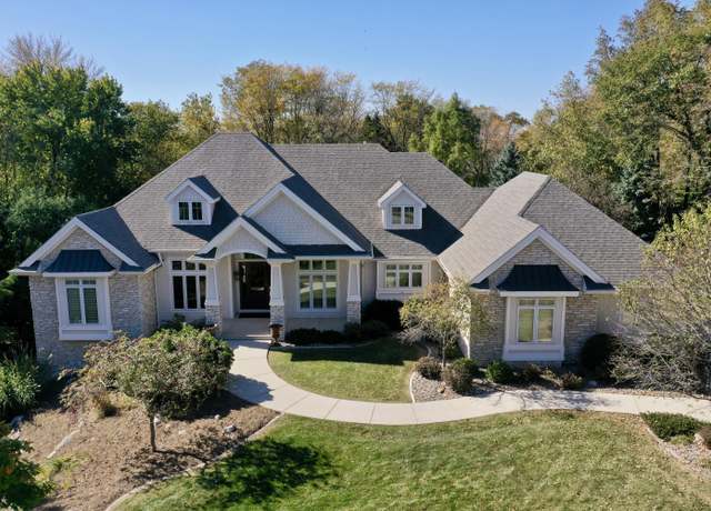 Property at 3315 Ridgetop Rd, Ames, IA 50014, 5 beds, 4.5 baths