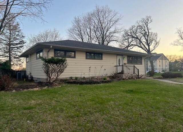 Property at 3654 Story St, Ames, IA 50014, 5 beds, 2 baths