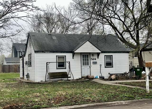Property at 524 Fremont St, Boone, IA 50036, 2 beds, 1 bath