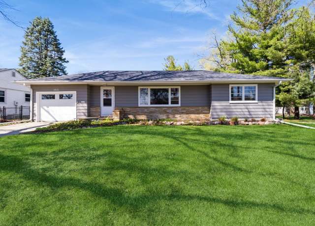 Property at 3615 Story St, Ames, IA 50014, 2 beds, 2 baths