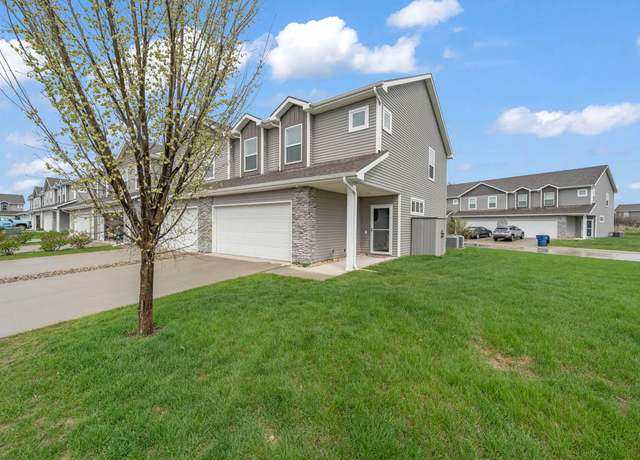 Property at 2804 NW Lois Ln, Ankeny, IA 50023, 3 beds, 2.5 baths