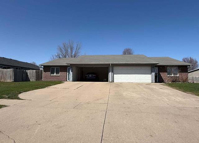 Property at 742 S 17th Ave W, Newton, IA 50308