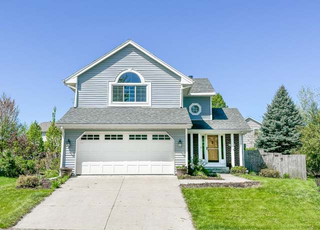 Property at 4009 Eisenhower Ave, Ames, IA 50010, 3 beds, 2.5 baths