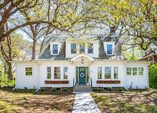 Property at 816 Brookridge Ave, Ames, IA 50010, 4 beds, 2 baths