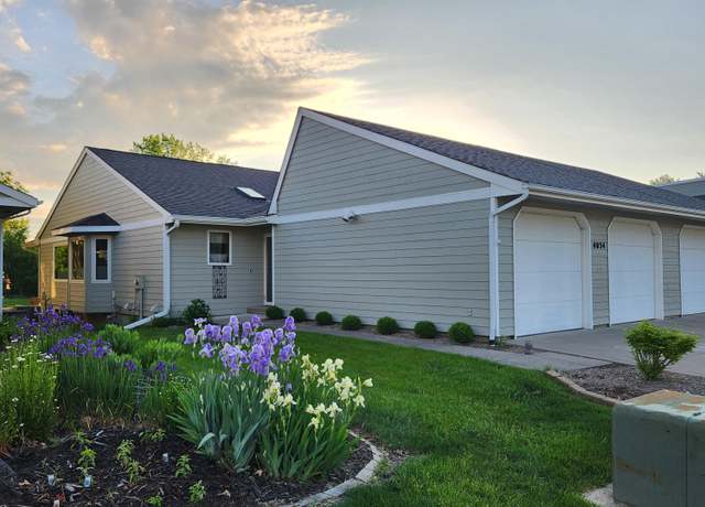 Property at 4034 Stone Brooke Rd, Ames, IA 50010, 3 beds, 3 baths
