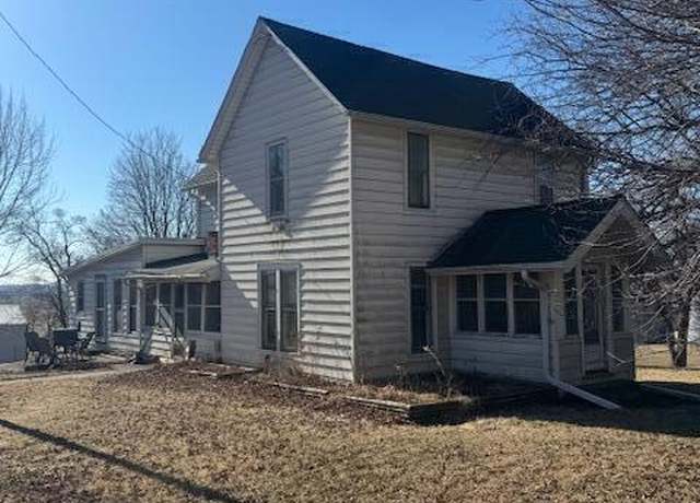 Property at 56934 245th St, Ames, IA 50010, 3 beds, 1 bath