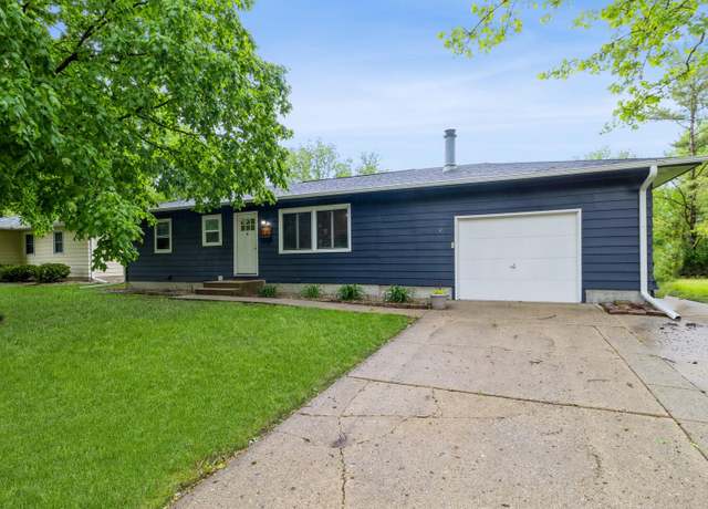 Property at 4127 Toronto St, Ames, IA 50014, 3 beds, 2 baths