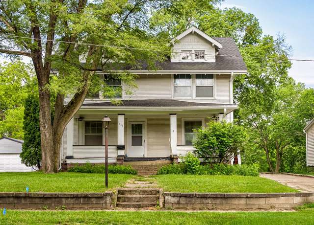 Property at 317 N Russell Ave, Ames, IA 50010, 7 beds, 2 baths