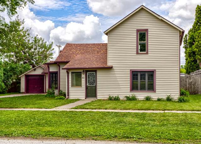 Property at 80 Maxwell St, Maxwell, IA 50161, 4 beds, 1 bath