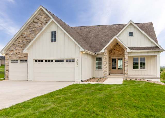 Property at 50054 Prairie Point Ct Dr, Ames, IA 50014, 5 beds, 3 baths