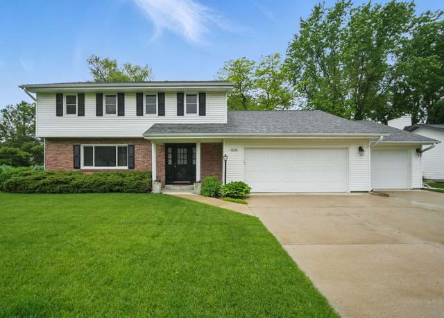 Property at 1628 Truman Dr, Ames, IA 50010, 4 beds, 2.5 baths