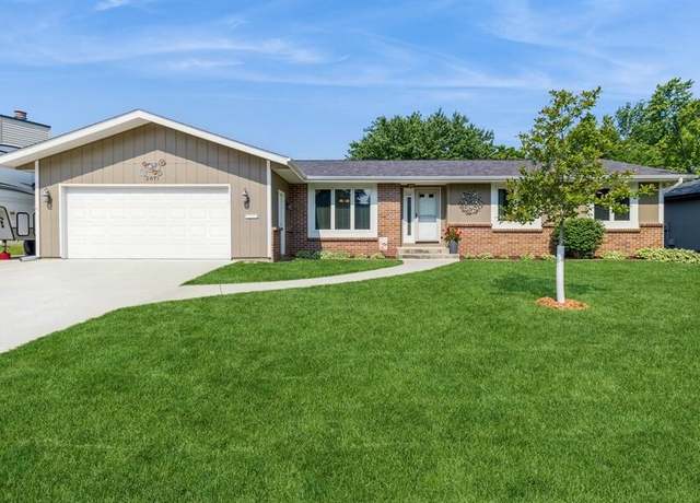 Property at 2871 Monroe Dr, Ames, IA 50010, 3 beds, 2.5 baths