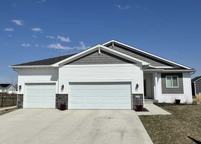 Property at 233 Cedar Dr, Gilbert, IA 50105, 5 beds, 3 baths