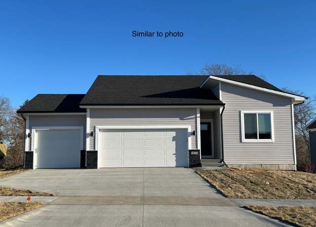 Property at 5526 Greene St, Ames, IA 50014, 3 beds, 2 baths