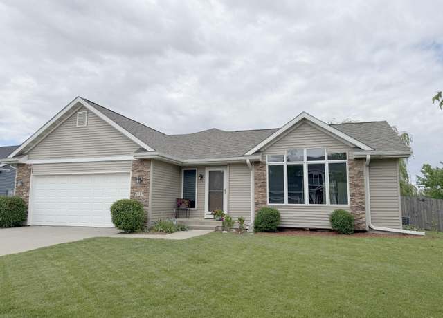 Property at 5317 Cervantes Dr, Ames, IA 50014, 4 beds, 3 baths